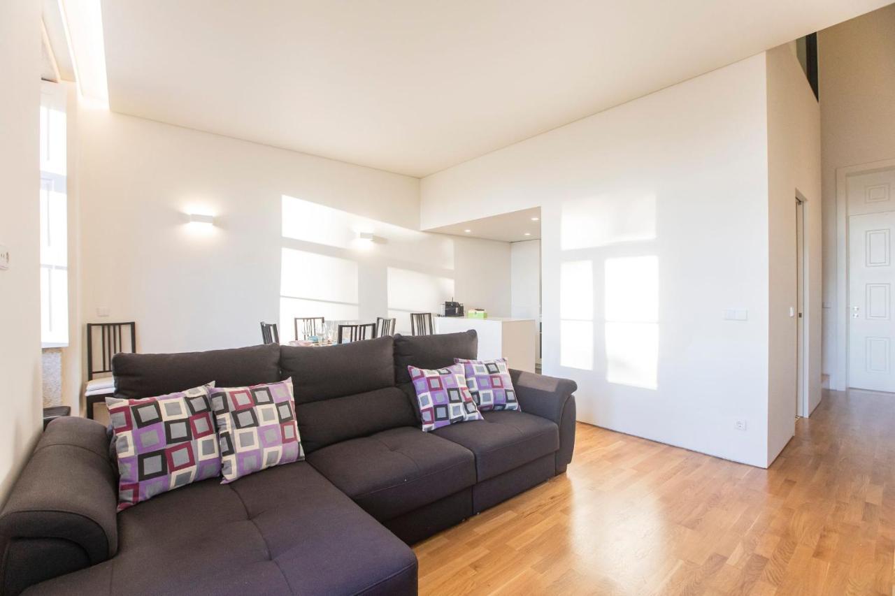 Modern 2Br Duplex Downtown By Art District By Lovelystay 포르투 외부 사진